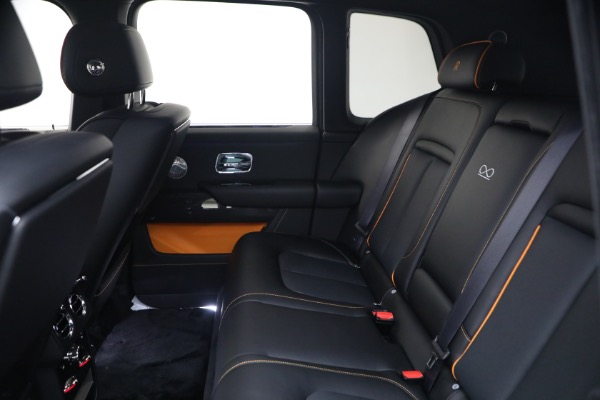 Used 2026 Rolls-Royce Black Badge Cullinan for sale $515,900 at Alfa Romeo of Westport in Westport CT 06880 24
