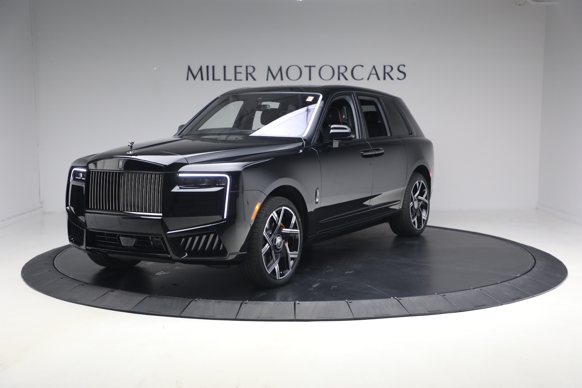 Used 2026 Rolls-Royce Black Badge Cullinan for sale $515,900 at Alfa Romeo of Westport in Westport CT 06880 1