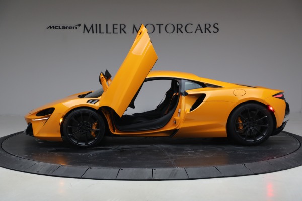 New 2026 McLaren Artura TechLux for sale $314,250 at Alfa Romeo of Westport in Westport CT 06880 15
