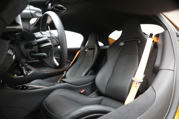 New 2026 McLaren Artura TechLux for sale $314,250 at Alfa Romeo of Westport in Westport CT 06880 20