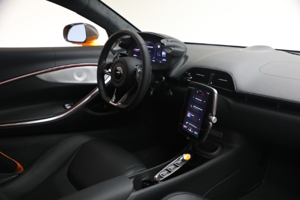 New 2026 McLaren Artura TechLux for sale $314,250 at Alfa Romeo of Westport in Westport CT 06880 28