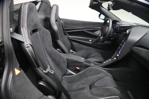 New 2026 McLaren 750S Spider Performance for sale $450,200 at Alfa Romeo of Westport in Westport CT 06880 25
