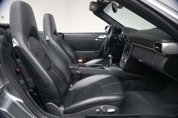 Used 2008 Porsche 911 Carrera 4 for sale Sold at Alfa Romeo of Westport in Westport CT 06880 17