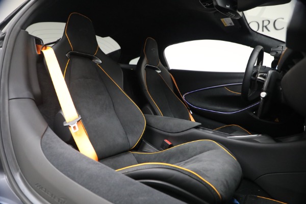 Used 2024 McLaren Artura Performance for sale $191,900 at Alfa Romeo of Westport in Westport CT 06880 25