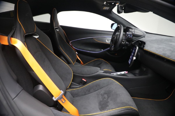 Used 2024 McLaren Artura Performance for sale $191,900 at Alfa Romeo of Westport in Westport CT 06880 26