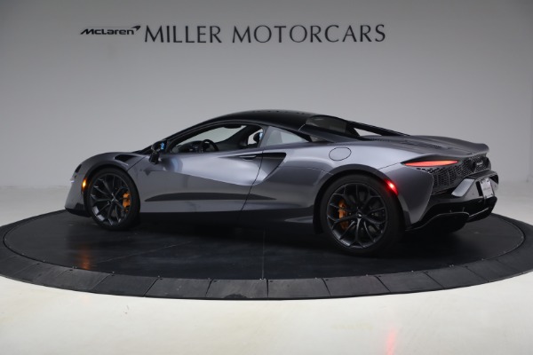 Used 2024 McLaren Artura Performance for sale $191,900 at Alfa Romeo of Westport in Westport CT 06880 4