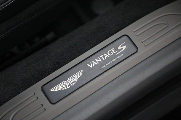 New 2026 Aston Martin Vantage S for sale $265,300 at Alfa Romeo of Westport in Westport CT 06880 22
