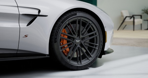 New 2026 Aston Martin Vantage S for sale $241,800 at Alfa Romeo of Westport in Westport CT 06880 4