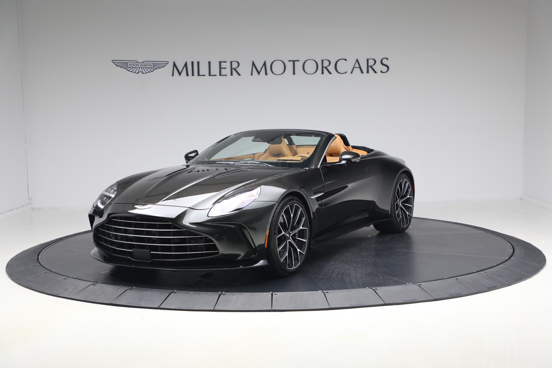 New 2026 Aston Martin Vantage Roadster for sale $265,600 at Alfa Romeo of Westport in Westport CT 06880 1