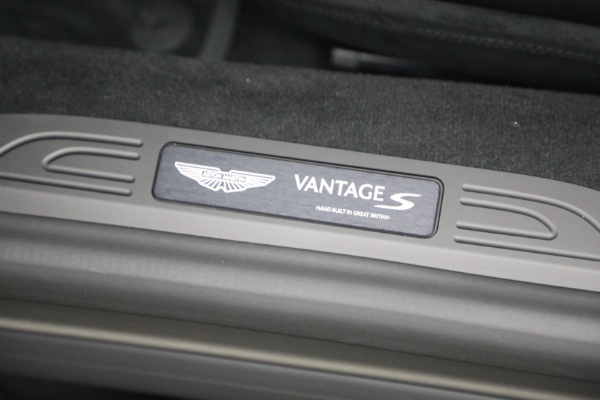 New 2026 Aston Martin Vantage S for sale $247,500 at Alfa Romeo of Westport in Westport CT 06880 16