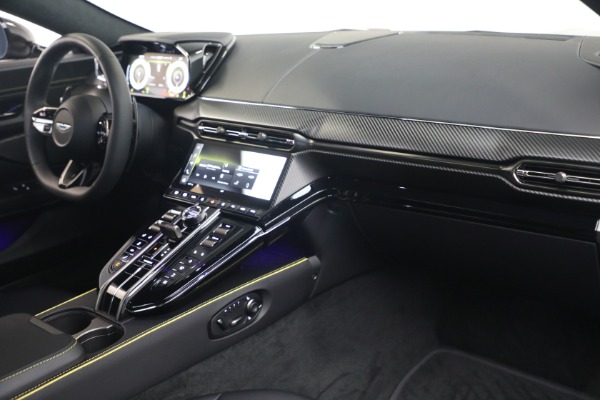 New 2026 Aston Martin Vantage S for sale $247,500 at Alfa Romeo of Westport in Westport CT 06880 25