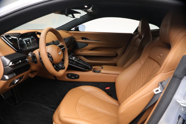 New 2026 Aston Martin Vantage S for sale $249,200 at Alfa Romeo of Westport in Westport CT 06880 15