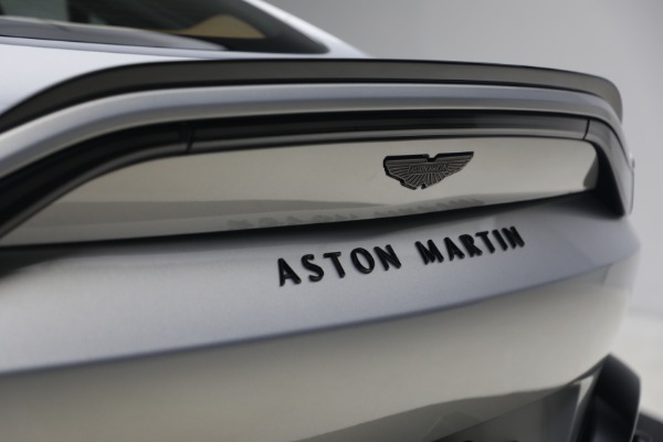New 2026 Aston Martin Vantage S for sale $249,200 at Alfa Romeo of Westport in Westport CT 06880 28