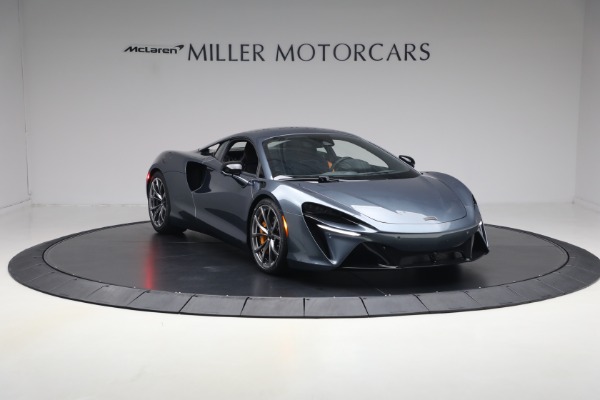 New 2026 McLaren Artura Performance for sale $305,700 at Alfa Romeo of Westport in Westport CT 06880 10