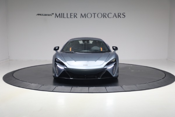 New 2026 McLaren Artura Performance for sale $305,700 at Alfa Romeo of Westport in Westport CT 06880 11