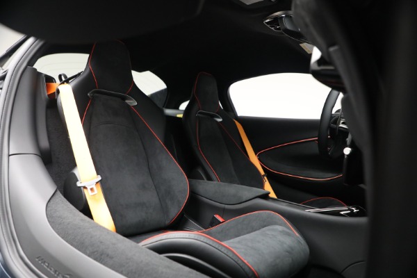 New 2026 McLaren Artura Performance for sale $305,700 at Alfa Romeo of Westport in Westport CT 06880 23