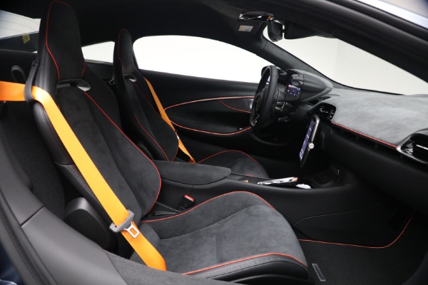 New 2026 McLaren Artura Performance for sale $305,700 at Alfa Romeo of Westport in Westport CT 06880 24