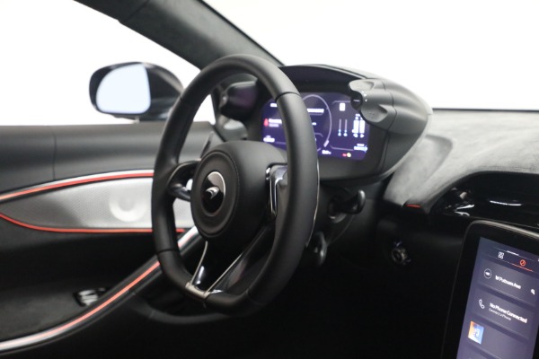 New 2026 McLaren Artura Performance for sale $305,700 at Alfa Romeo of Westport in Westport CT 06880 27