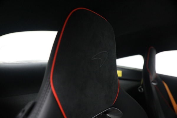 New 2026 McLaren Artura Performance for sale $305,700 at Alfa Romeo of Westport in Westport CT 06880 28