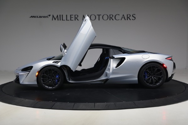 New 2026 McLaren Artura Spider Performance for sale $345,150 at Alfa Romeo of Westport in Westport CT 06880 15