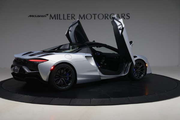 New 2026 McLaren Artura Spider Performance for sale $345,150 at Alfa Romeo of Westport in Westport CT 06880 18