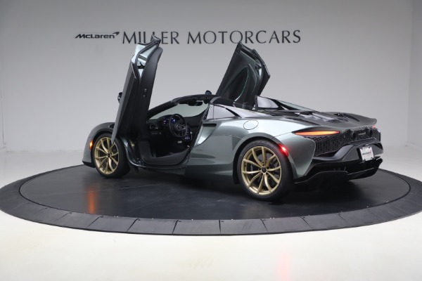 New 2026 McLaren Artura Spider Performance for sale $337,300 at Alfa Romeo of Westport in Westport CT 06880 15