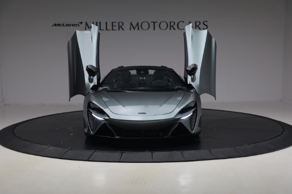 New 2026 McLaren Artura Spider Performance for sale $337,300 at Alfa Romeo of Westport in Westport CT 06880 20