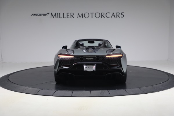 New 2026 McLaren Artura Spider Performance for sale $337,300 at Alfa Romeo of Westport in Westport CT 06880 5