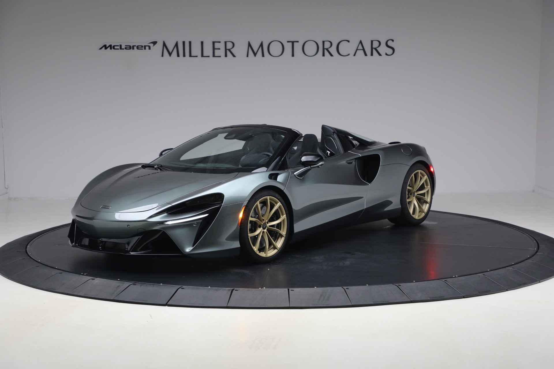 New 2026 McLaren Artura Spider Performance for sale $337,300 at Alfa Romeo of Westport in Westport CT 06880 1