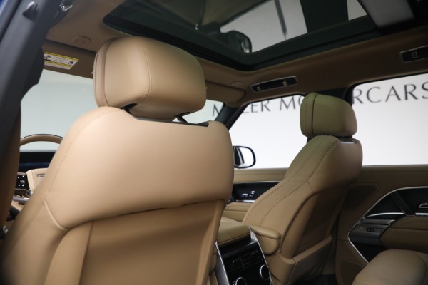 Used 2025 Land Rover Range Rover P530 SE for sale Sold at Alfa Romeo of Westport in Westport CT 06880 21