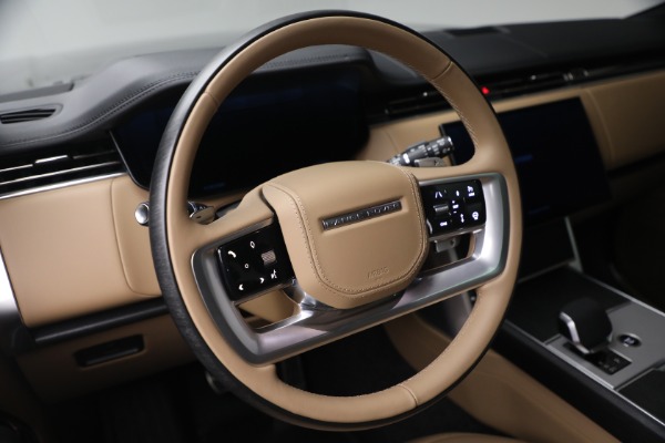 Used 2025 Land Rover Range Rover P530 SE for sale Sold at Alfa Romeo of Westport in Westport CT 06880 23