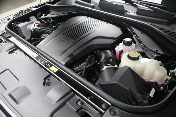 Used 2025 Land Rover Range Rover P530 SE for sale Sold at Alfa Romeo of Westport in Westport CT 06880 27