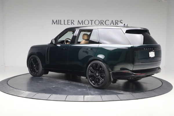 Used 2025 Land Rover Range Rover P530 SE for sale Sold at Alfa Romeo of Westport in Westport CT 06880 4