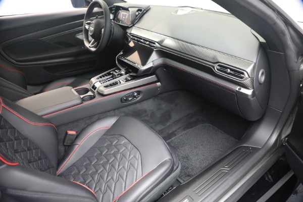 New 2026 Aston Martin Vanquish for sale $546,000 at Alfa Romeo of Westport in Westport CT 06880 18