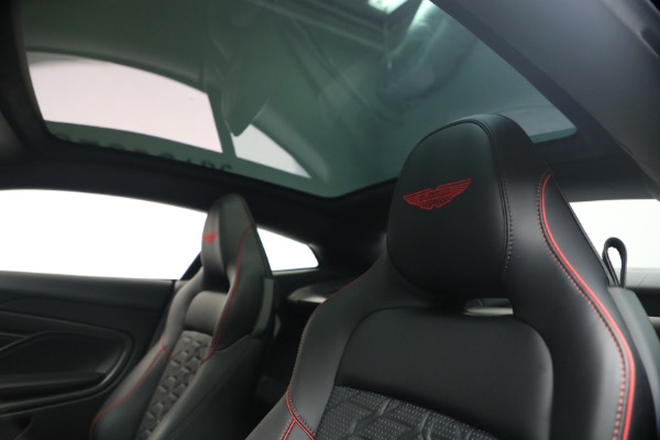 New 2026 Aston Martin Vanquish for sale $546,000 at Alfa Romeo of Westport in Westport CT 06880 23