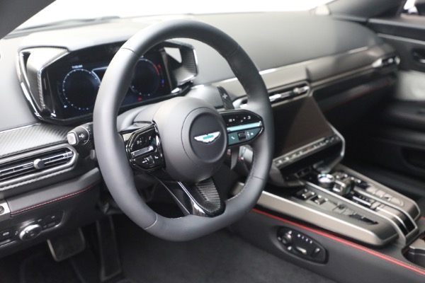 New 2026 Aston Martin Vanquish for sale $546,000 at Alfa Romeo of Westport in Westport CT 06880 25