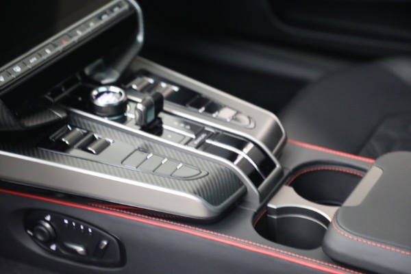 New 2026 Aston Martin Vanquish for sale $546,000 at Alfa Romeo of Westport in Westport CT 06880 26