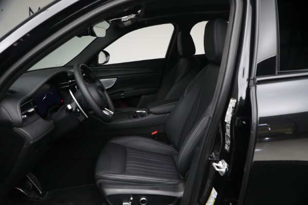 Used 2026 Maserati Grecale Modena V6 for sale $79,881 at Alfa Romeo of Westport in Westport CT 06880 13