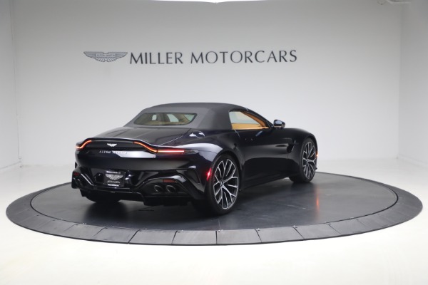 New 2026 Aston Martin Vantage Roadster for sale $260,900 at Alfa Romeo of Westport in Westport CT 06880 19