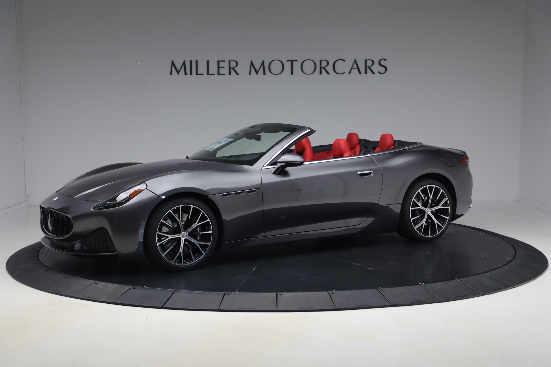 New 2026 Maserati GranCabrio Modena for sale $153,128 at Alfa Romeo of Westport in Westport CT 06880 1