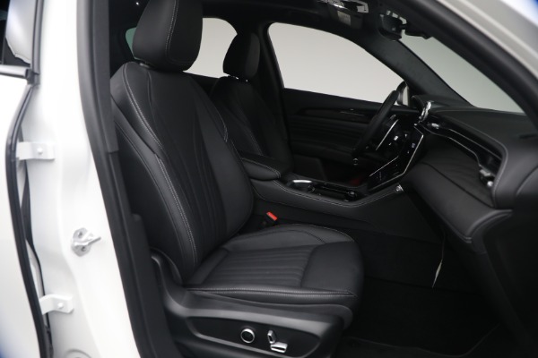 Used 2026 Maserati Grecale Modena for sale $80,555 at Alfa Romeo of Westport in Westport CT 06880 16