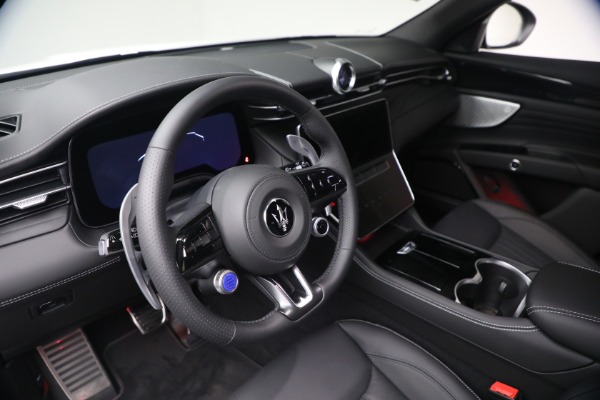 Used 2026 Maserati Grecale Modena V6 for sale $80,925 at Alfa Romeo of Westport in Westport CT 06880 13