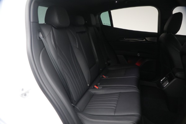 Used 2026 Maserati Grecale Modena for sale $81,370 at Alfa Romeo of Westport in Westport CT 06880 19