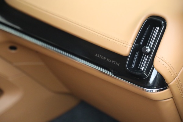 New 2026 Aston Martin DBX 707 for sale $337,500 at Alfa Romeo of Westport in Westport CT 06880 24