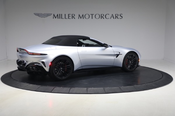 New 2026 Aston Martin Vantage Roadster for sale $274,300 at Alfa Romeo of Westport in Westport CT 06880 20