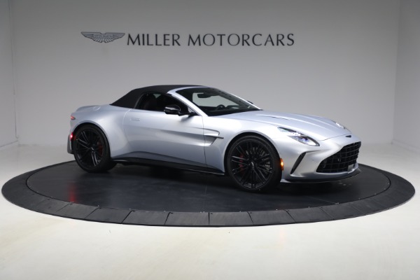 New 2026 Aston Martin Vantage Roadster for sale $274,300 at Alfa Romeo of Westport in Westport CT 06880 22