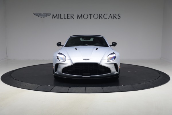 New 2026 Aston Martin Vantage Roadster for sale $274,300 at Alfa Romeo of Westport in Westport CT 06880 24