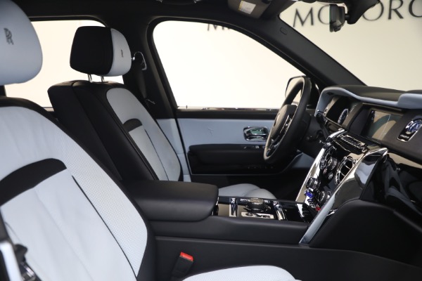 Used 2022 Rolls-Royce Cullinan for sale Sold at Alfa Romeo of Westport in Westport CT 06880 18