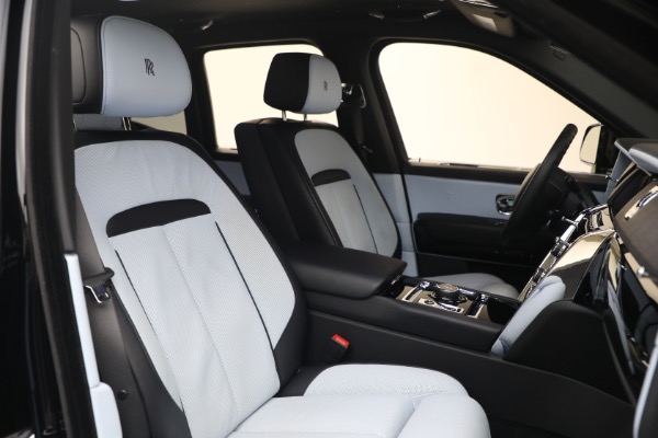 Used 2022 Rolls-Royce Cullinan for sale Sold at Alfa Romeo of Westport in Westport CT 06880 19