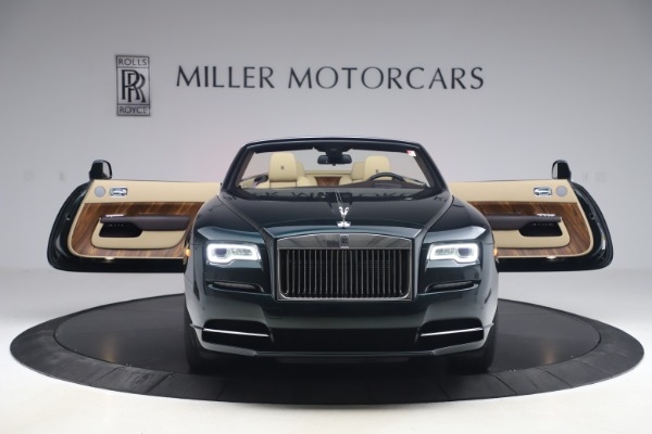 Used 2017 Rolls-Royce Dawn for sale $248,900 at Alfa Romeo of Westport in Westport CT 06880 13